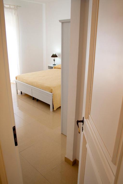 B&B Artemide Λέτσε Δωμάτιο φωτογραφία
