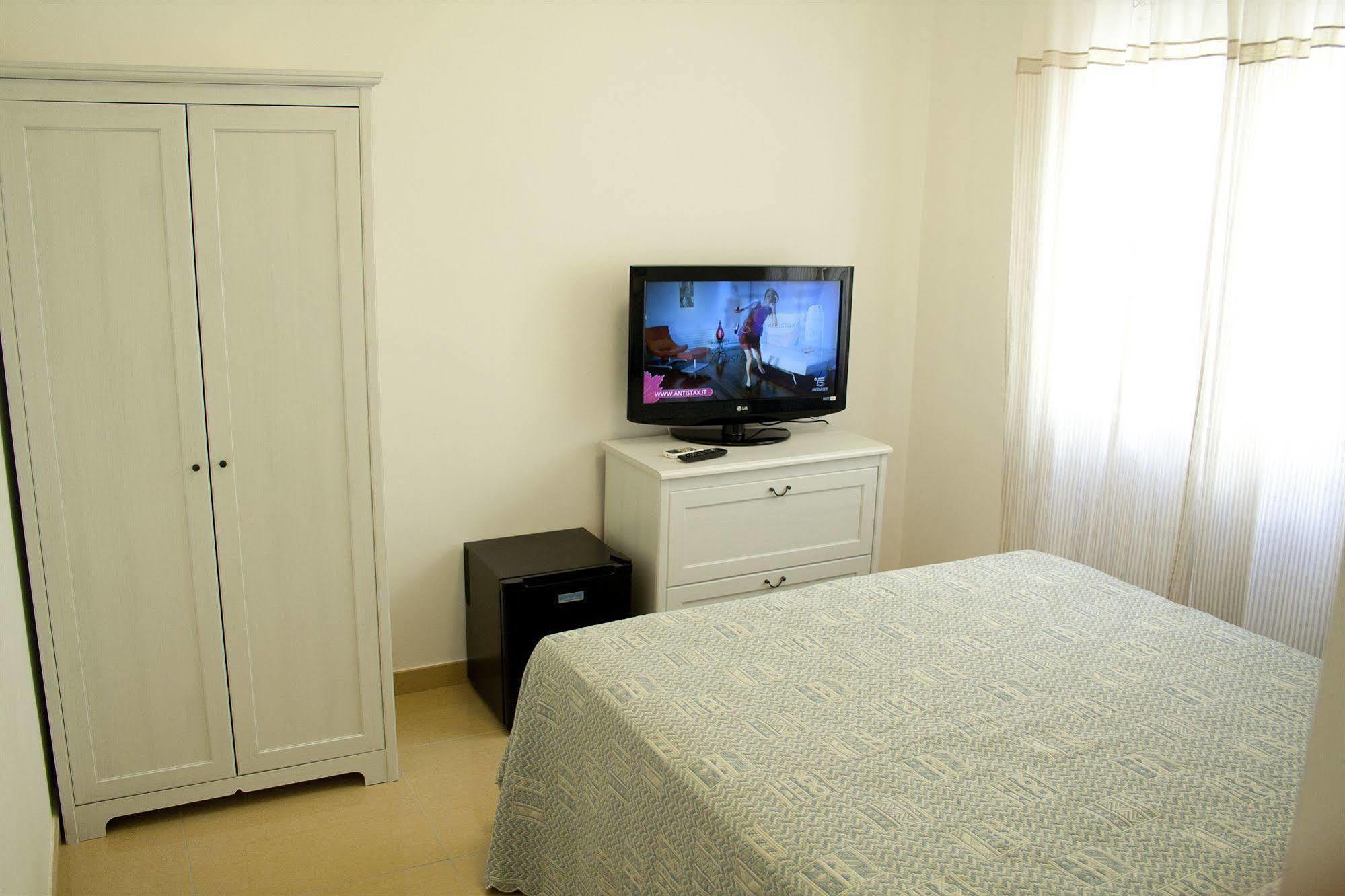 B&B Artemide Λέτσε Εξωτερικό φωτογραφία